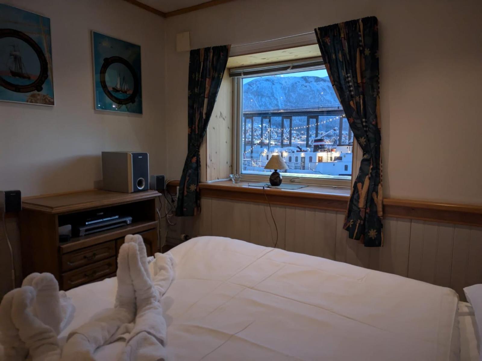Norwegian Fjord Explorer Line Tromso Exterior photo